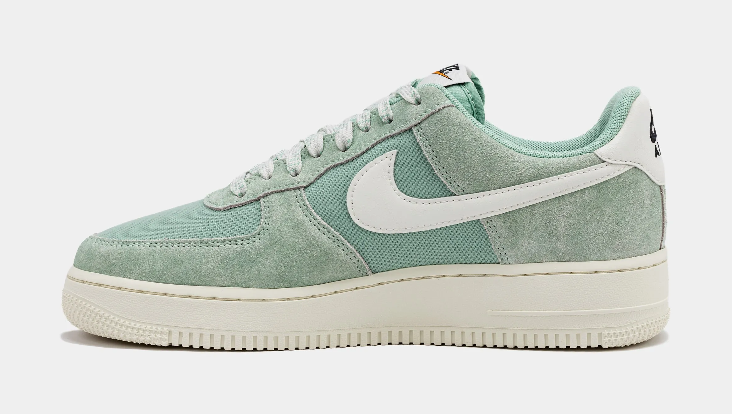 Air Force 1 '07 LV8 Enamel Green Mens Lifestyle Shoes (Enamel Green)