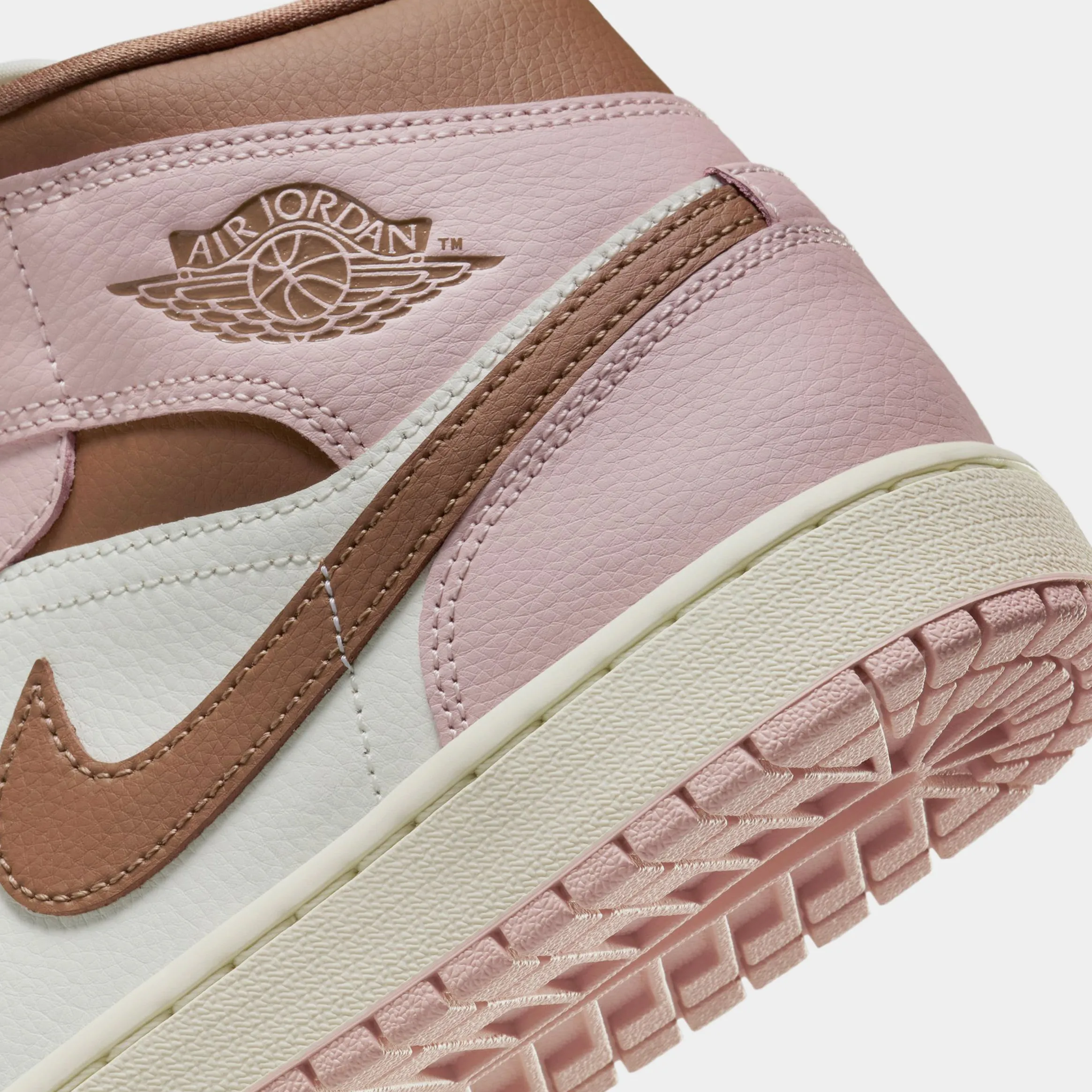 Air Jordan 1 Retro Mid Neapolitan Womens Lifestyle Shoes (Pink Oxford/Sail/Archaeo Brown)