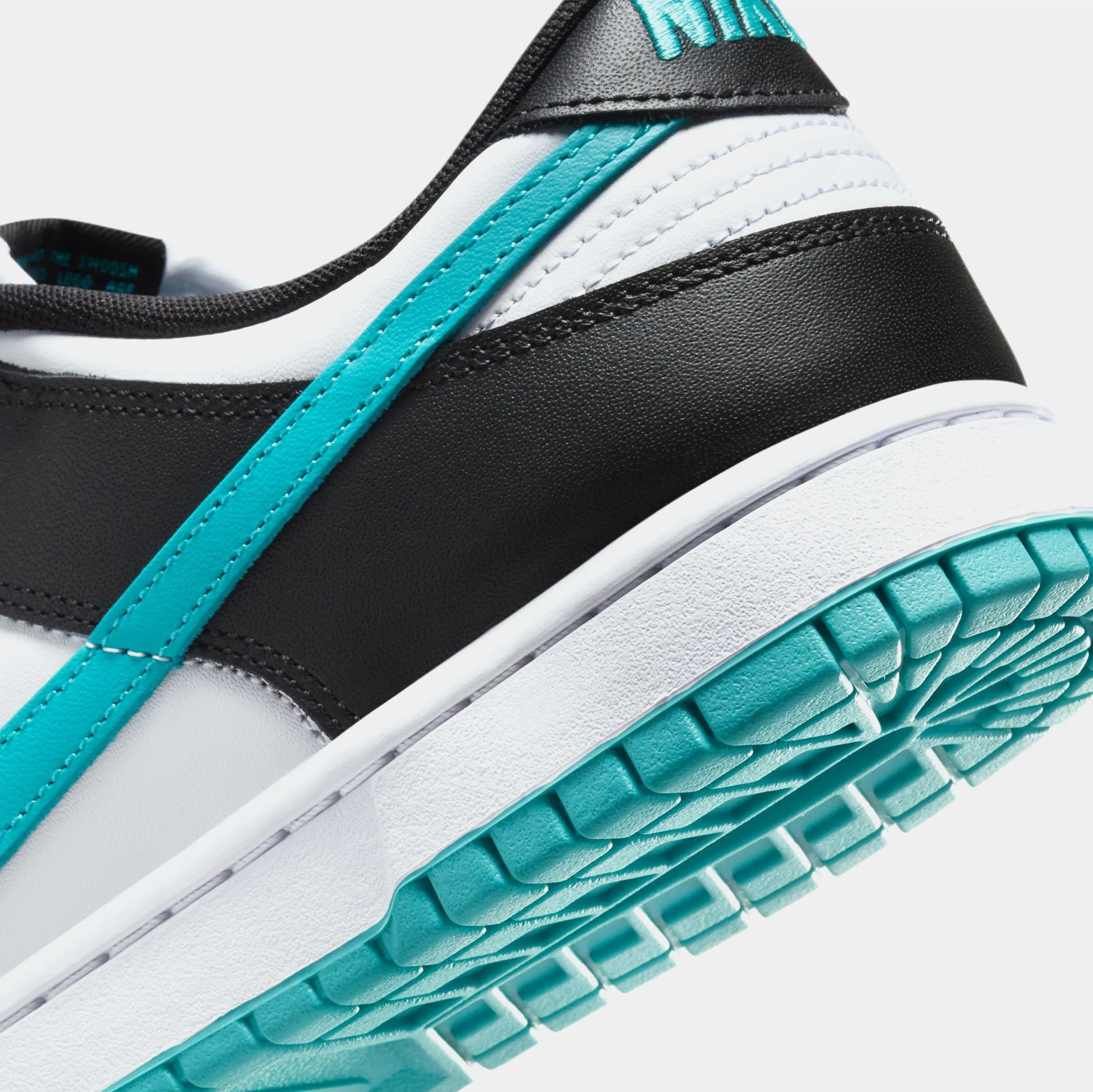 Dunk Low Retro Dusty Cactus Mens Lifestyle Shoes (White/Dusty Cactus/Black)