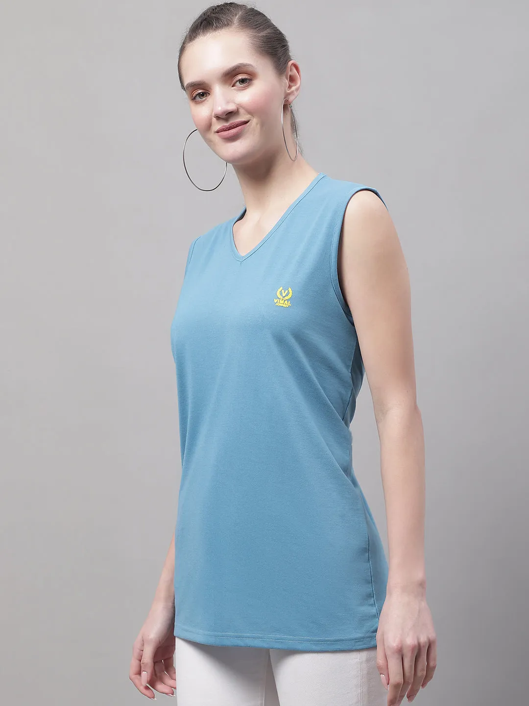 Vimal Jonney Regular Fit Cotton Solid Blue Gym Vest for Women