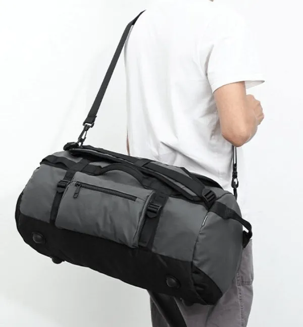 Waterproof Sports Bag for Training with Separation for Dry and Wet Clothes - SF0920